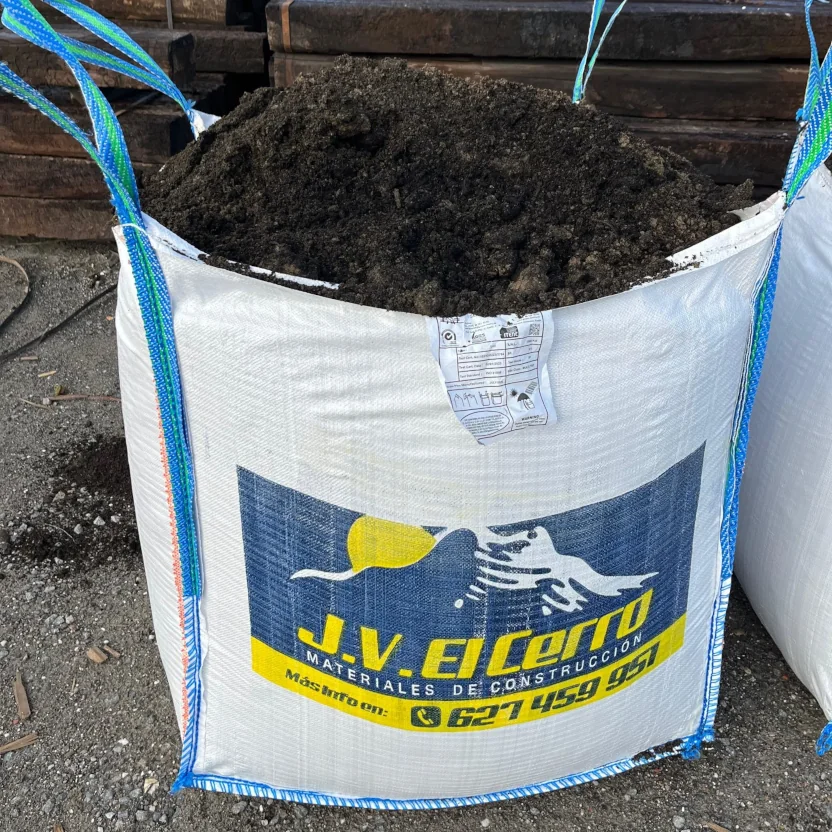 Tierra Vegetal con Compost